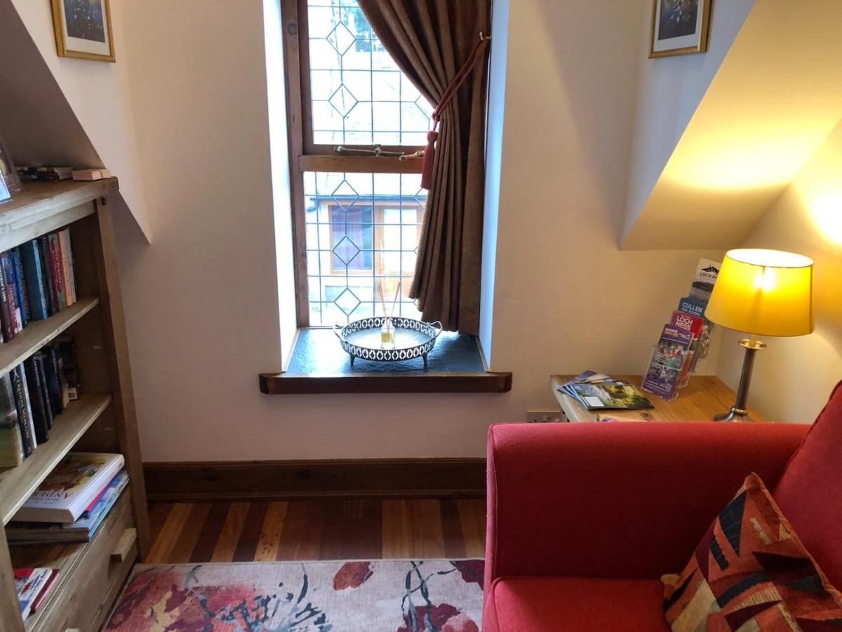 The Tower, Moray Firth Holiday Home Kinloss 외부 사진